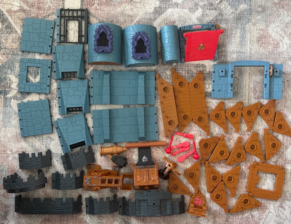 50+ Piece LOT Vintage Imaginext Battle Castle Fisher Price